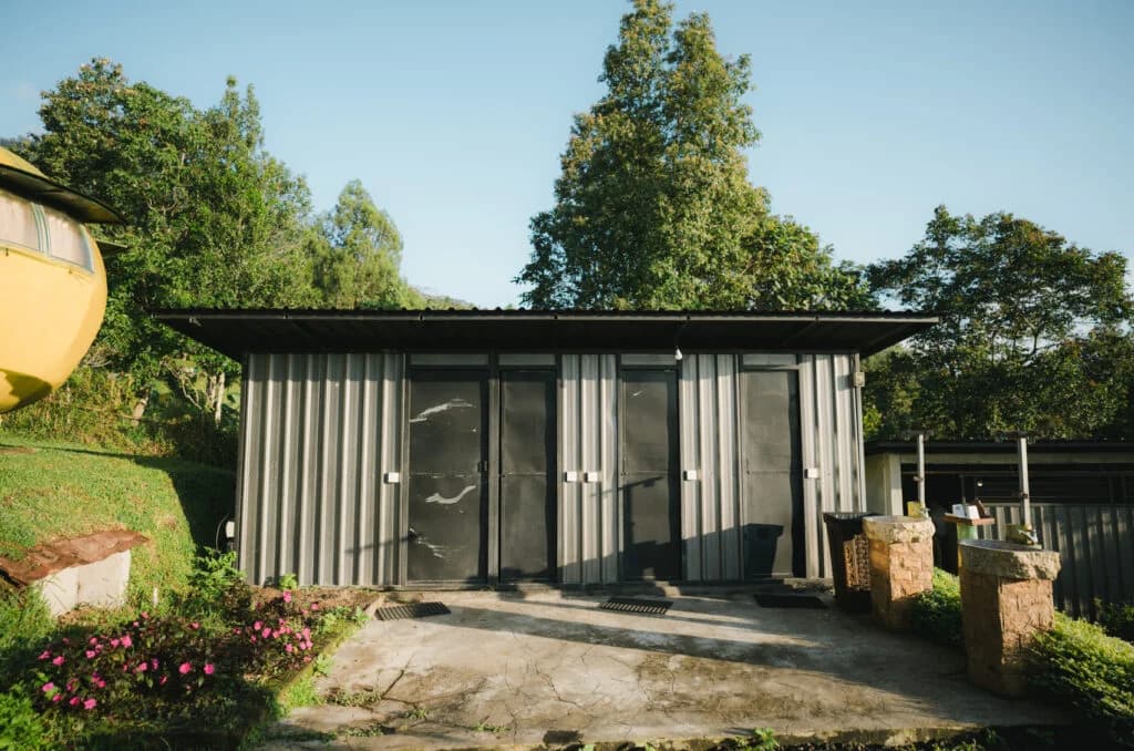 Tent Room — image 1