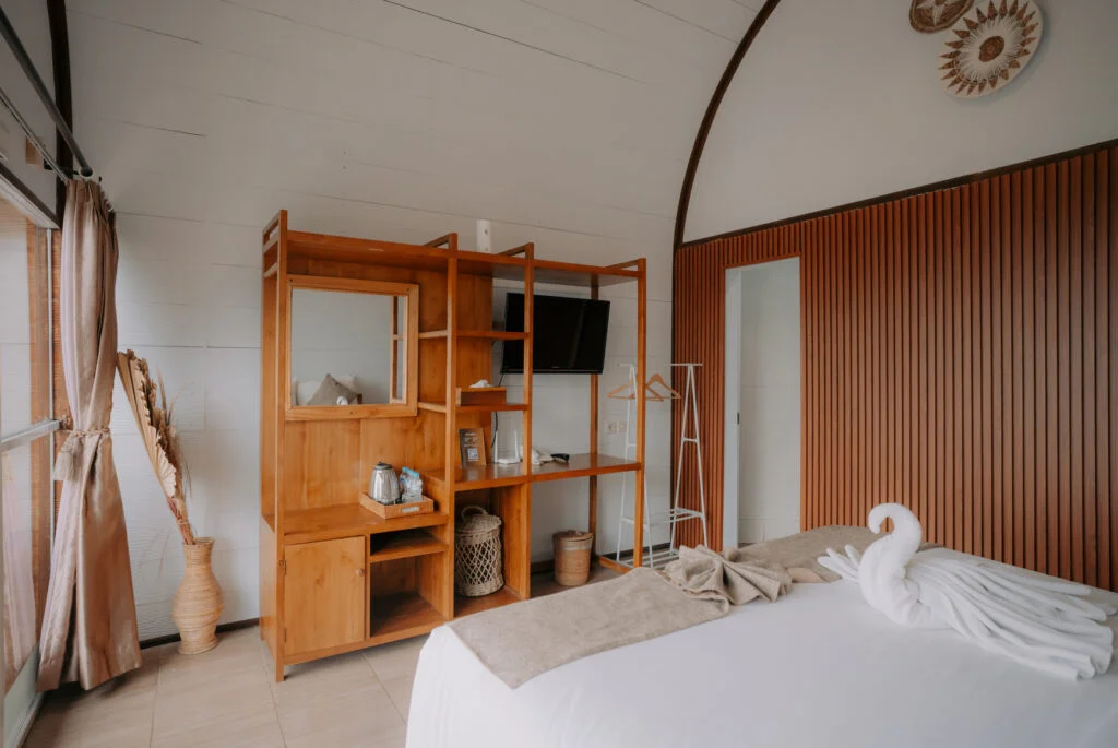 VIP Room — image 5